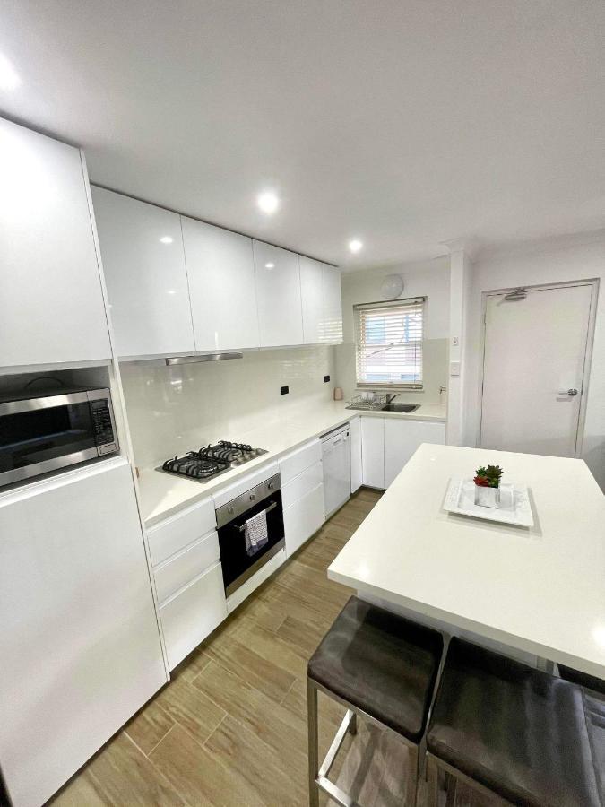Lotus Stay Manly - Apartment 31E Сидней Экстерьер фото